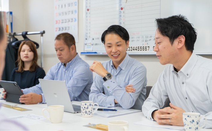 G－ALLの業務風景